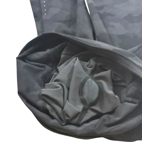 Lululemon Swift Speed HR Crop 21” Sz8 Dark Camo Run Leggings - Picture 8 of 11